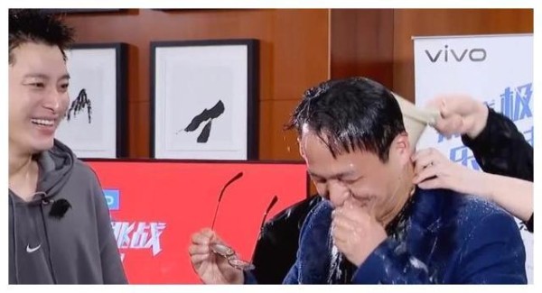 这应该是《极限挑战》不更换施嘉宁的真正缘故吧