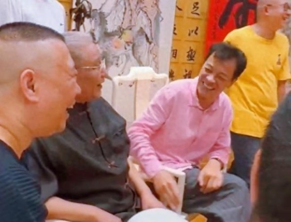 一场生日宴揭开了演员刘威的“真实身份”，