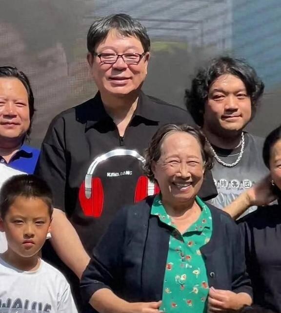 高亚麟曝尤浩然隐婚生子？《家有儿女》中最小的他竟最早当爹