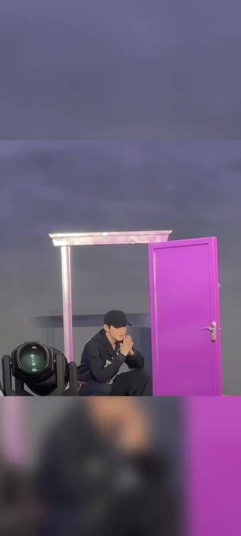邓为来啦！全场尖叫