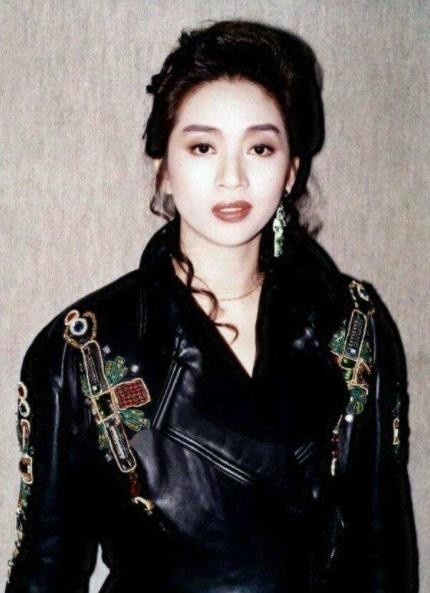 被家人害惨的明星：张韶涵被母亲告上法庭，而她已离开人世
