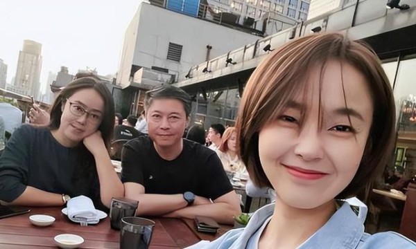 张佳宁揭秘：舅舅实为我亲生父亲，情由令人唏嘘