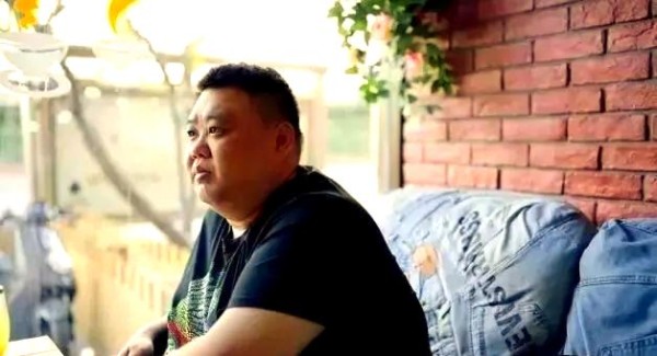 德云社演员名字背后的故事与师徒关系探秘