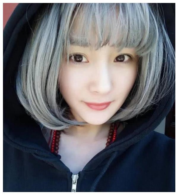 郑爽杨颖迪丽热巴刘亦菲杨幂二次元发色造型 谁美艳谁炫酷呢？