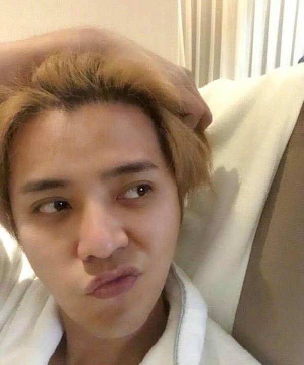 罗志祥脸色发青，赵丽颖带伤拍戏，黄子韬暂别娱乐圈，明星有多拼