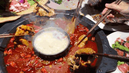 别去机场蹲了，北京这几家明星火锅店味道不错还可以偶遇明星