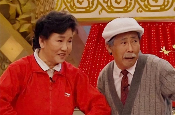 纪实：赵丽蓉离世，保姆回忆：最后的日子里，赵奶奶比江姐都坚强