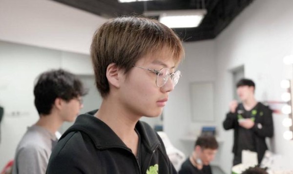 乐颜