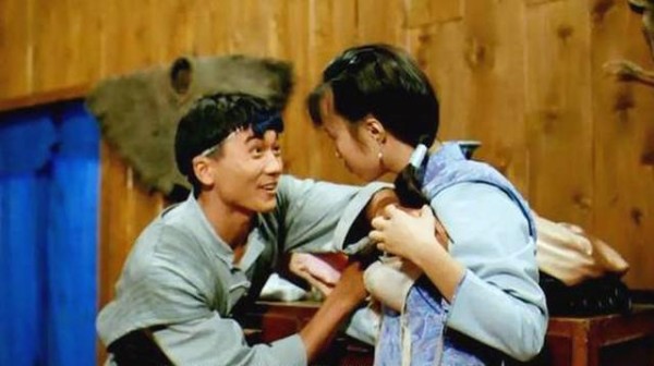 反派武打明星的逗比过往，《驱魔道长》里化身道士和英叔演对手戏