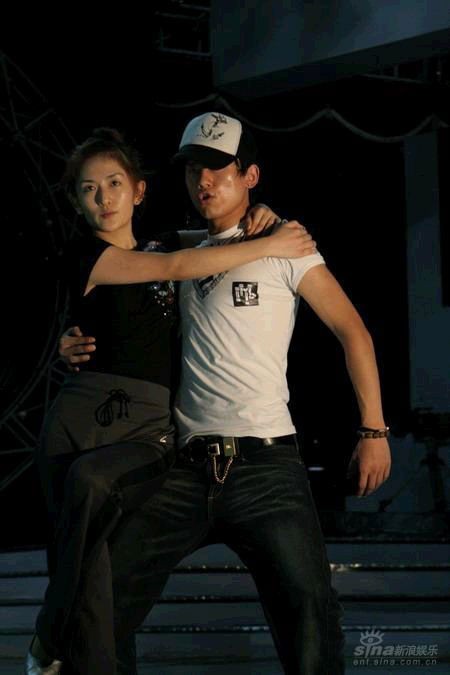 张杰与三个女人的情史 前任个个长的比谢娜好看