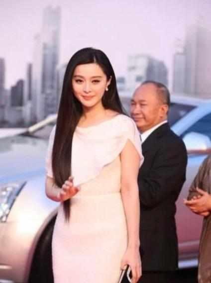 明星为什么偷税漏税？数据作假？粉丝还支持她 力挺他？