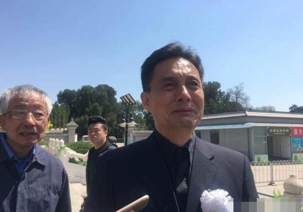 一个三流演员被打，为何整个娱乐圈都支持他？陈道明说出原因