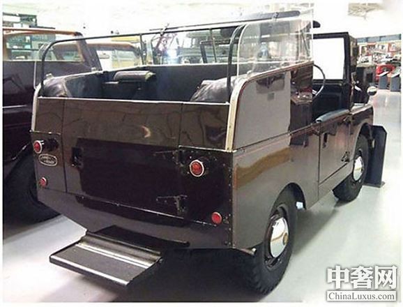 传奇座驾 路虎与英女王一路同行