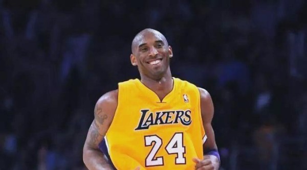 NBA全明星赛MVP奖永久命名为科比：缅怀传奇的决定