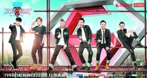 綜藝節目星素互動成標配 明星“放下身段”才好看