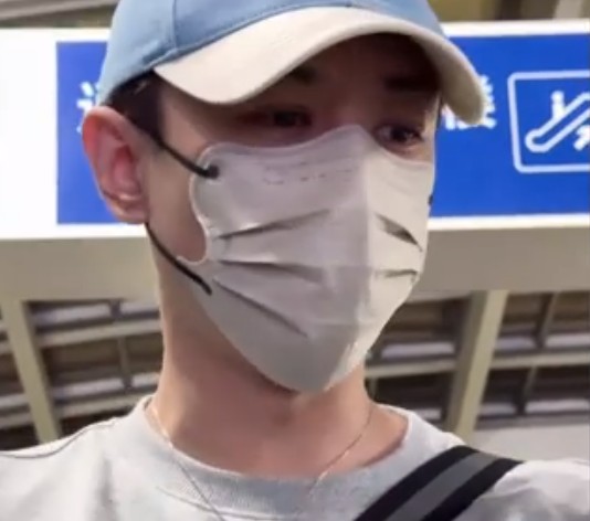 张维伊坦言和董璇见不上面，因工作分隔两地，夫妻俩常常聚少离多