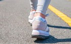 女子散步踩到氢氟酸后去世，它可怕在哪？