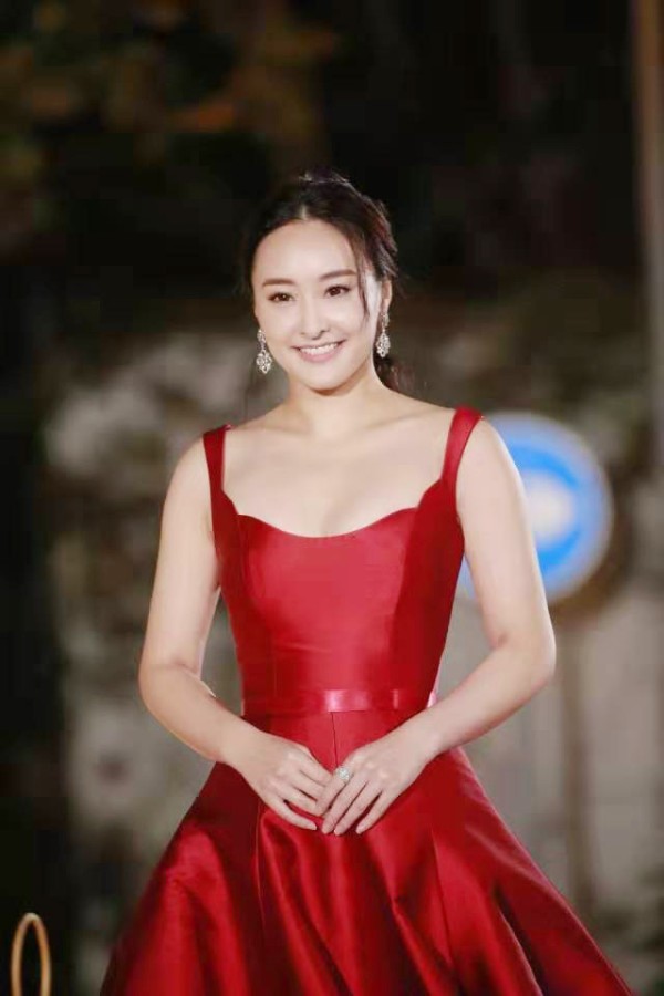 这对绯闻情侣终于被公开？陈家乐遭好友打趣，恋情不是真的吗？