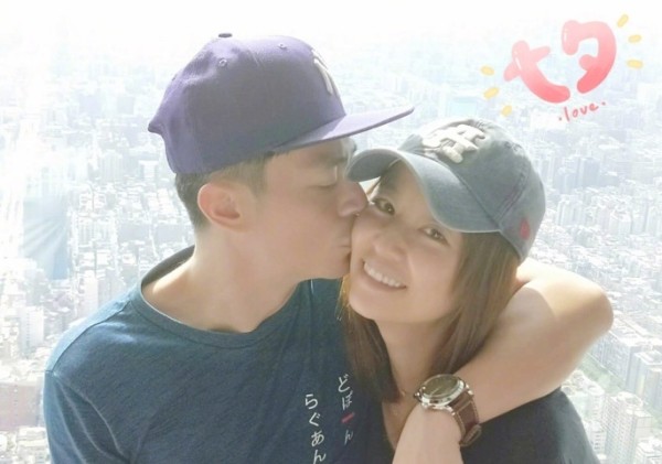 七对明星夫妇喂你吃狗粮，真假恩爱由你判断