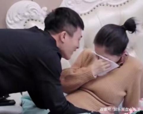 杜淳为哄王灿开心，节目上自曝原名，网友：是亲爷爷无疑了