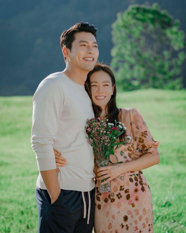 元旦爆喜！男神恋爱大叔结婚坡姐二胎在路上