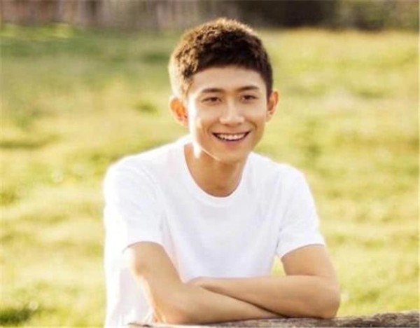 演过张一山“妈妈”的三个人，前两位大红大紫，唯独她被人遗忘！