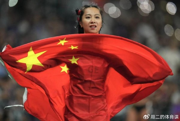 葛曼棋“伤疤”再一次被揭开！记者采访惹众怒，不会说话就不要说