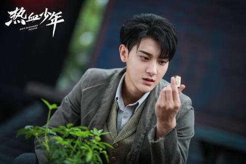 EXO为什么都排挤黄子韬？龙韬娱乐是黄子韬的吗黄子韬真实家境揭
