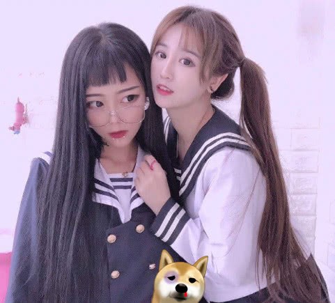 顾茜茜转行当“歌手”？新单曲获杨清柠力捧，歌名是在暗讽谁？