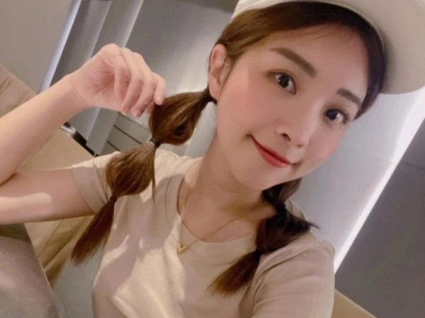 交往1月分手！CBA球员刘铮感觉被蹭热度，美艳女友身份不简单