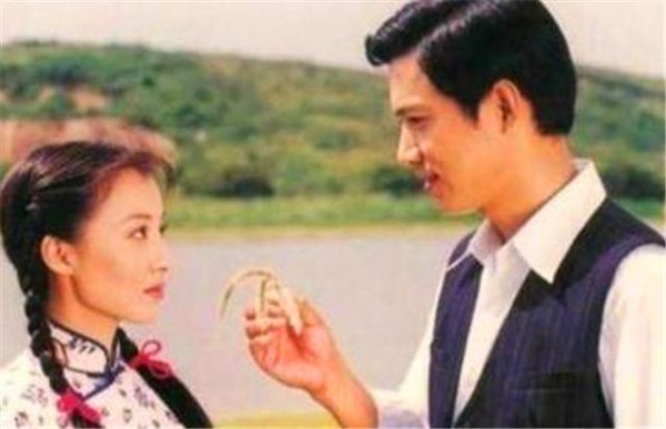 “渣男”陆振华，竟是一位情种？女儿名字里都是对前女友的思念