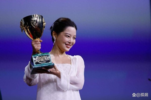 辛芷蕾和梁婷并未和解，面对5000字檄文，她真认怂假偿还