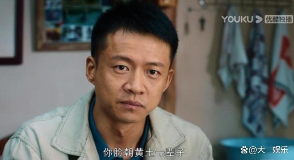 凭借和赵丽颖搭戏火出圈，透明多年的唐曾，37岁迎来事业巅峰