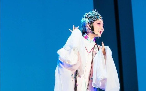 李玉刚遭粉丝拆台 盘点各路粉丝的“拆台”招数