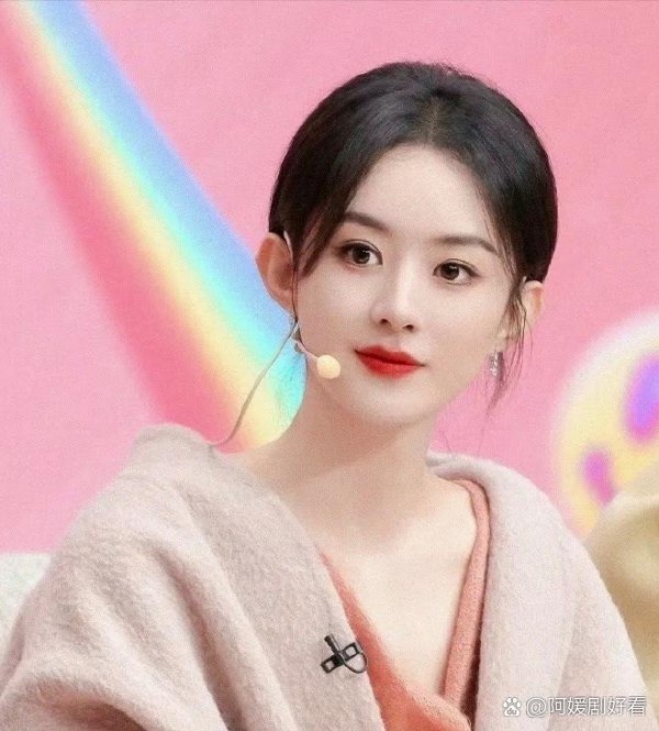 张杰对身边工作人员什么都挺大方...@阿媛剧好看的动态