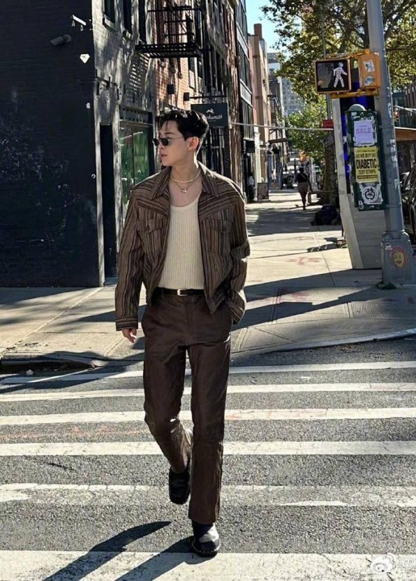 能量偶像人物志：雕刻时间的自由行者——Henry刘宪华