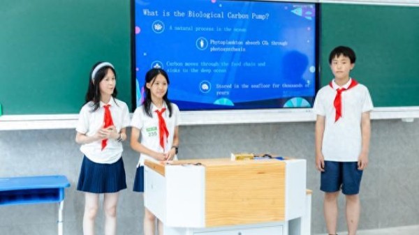 英语科普引爆创新思维，引导学生像科学家一样发现问题