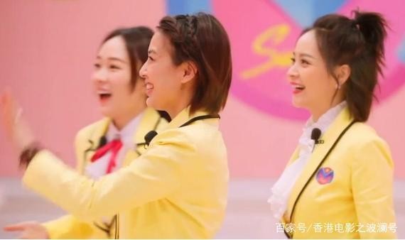 霍思燕黄圣依邓莎同带儿子拍写真，果然少女感就服邓莎