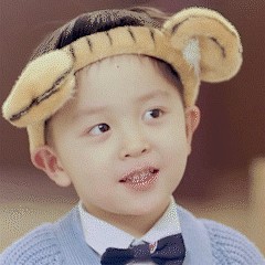难怪邓莎不透漏老公是谁，网友是景甜强大神秘的富豪前男任