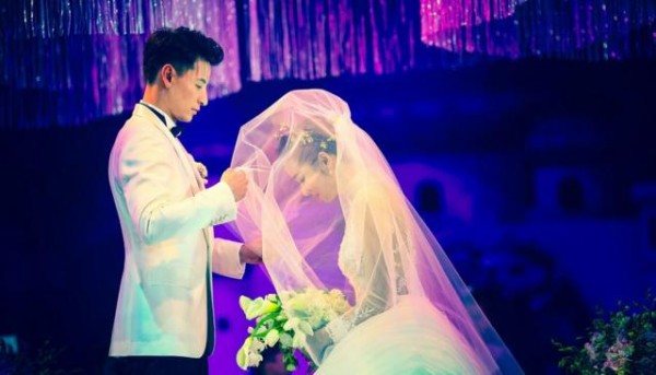 吕一结婚了，和老公还是因火锅结缘？网友：很般配！