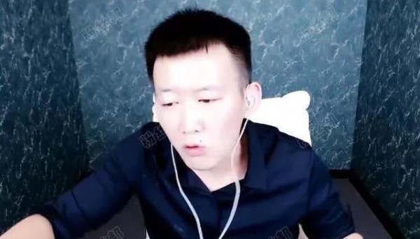 往自己公会“倒流”，大哥1000万封杀小白龙，华会长澄清子虚乌有