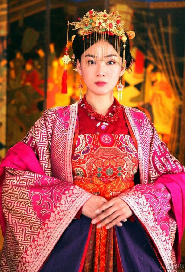 江祖平和洪小铃长得好像什么关系 洪小铃为什么一直不红现状如何
