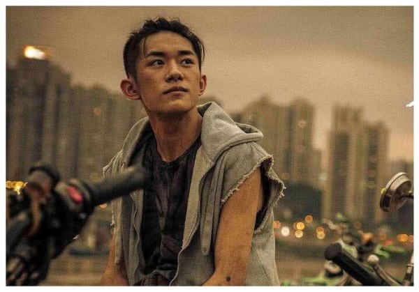 新生代演员独挑大梁，易烊千玺或成影帝，刷新刘烨记录