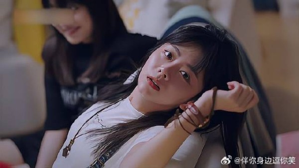 尖尖吐槽跟哥哥不自在,一转头傻眼,凌霄全听到了