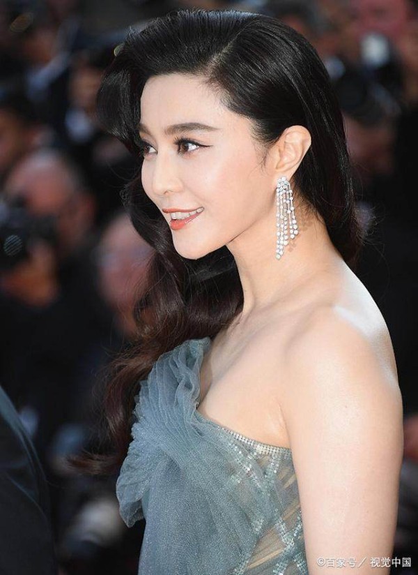众多女星“天鹅颈”哪家强？
