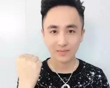 网红散打哥为什么没被封，揭秘这个身价过亿的大网红