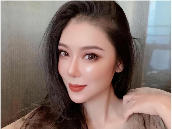 李泽楷被她迷得疯狂，林丹为她不顾孕妻，赵雅淇她究竟有什么魅力