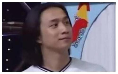 20年前的5位明星是什么样子，徐峥留长发，冯小刚最落魄