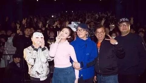 周星驰为何独宠林允？出于爱情还是亲情？真相即将揭开