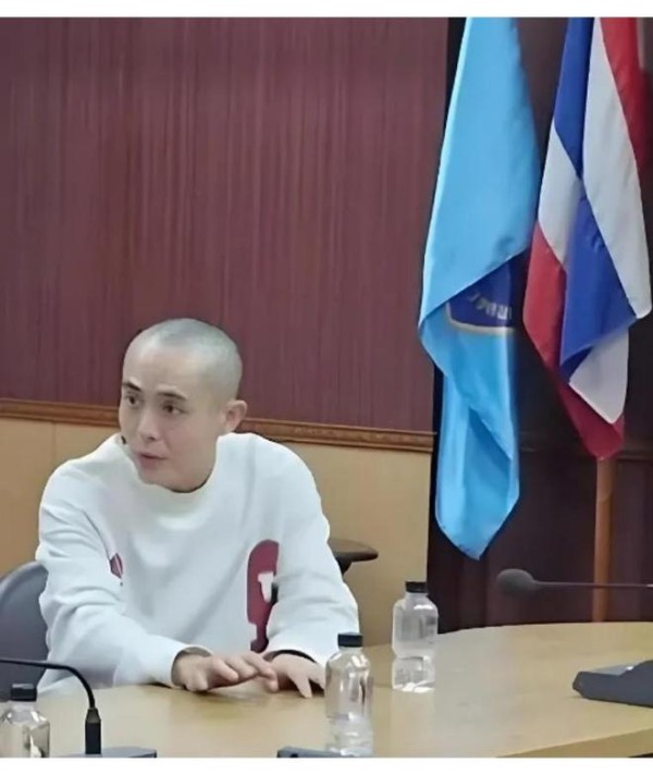 王星回来了，但吴京却被网友骂惨了，他们俩有什么关系？